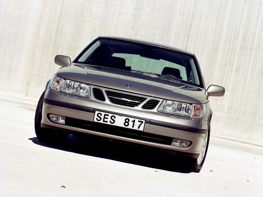 Saab 9-5 Sedan 2002 года  (фото 4 из 16)